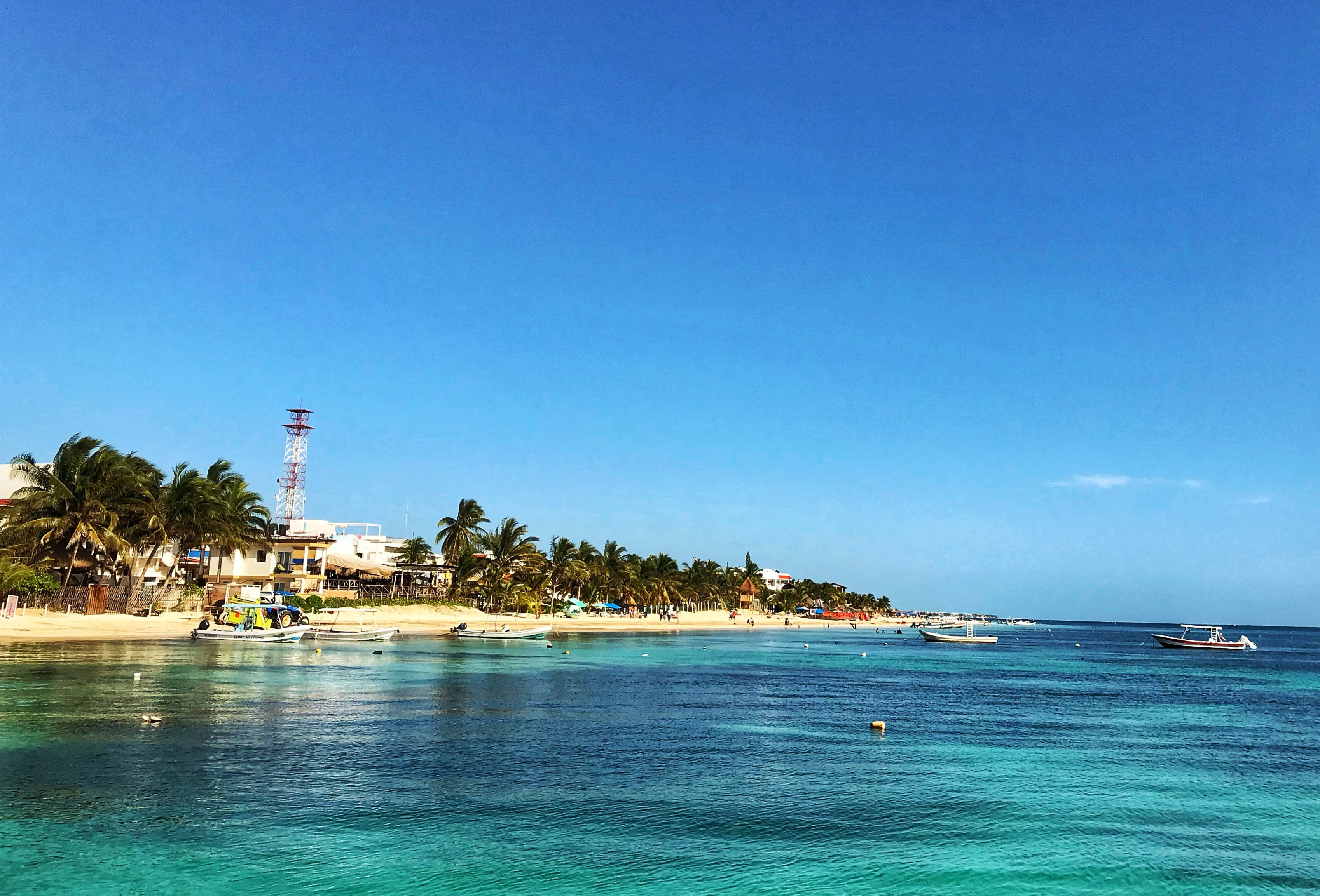 DISCOVER PUERTO MORELOS